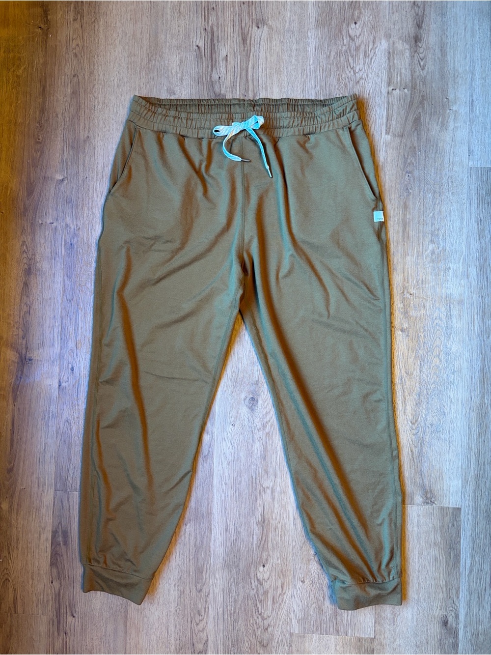 Vuori Performance Joggers XL